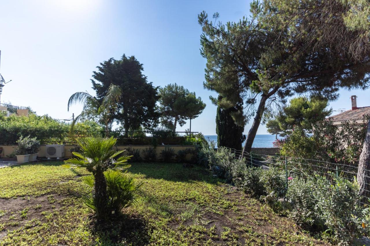 Teo House Beach Taormina Exterior photo